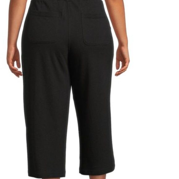 Terra and Sky Black Knit Capri with Pockets Drawstring Waist Size 1X 16W-18W NWT - Picture 2 of 12